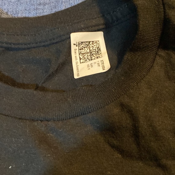 New with tag Sonic the Hedgehog T-shirt Kids size 10 $10.00 - Picture 2 of 4